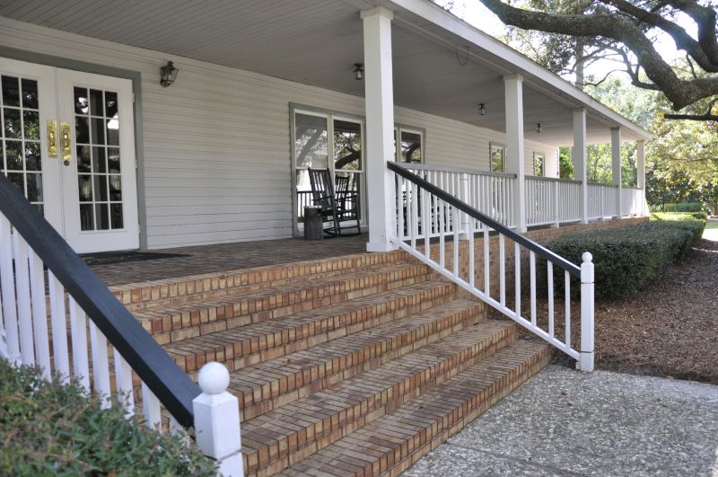 Porch Steps Construction in Kansas City, KS